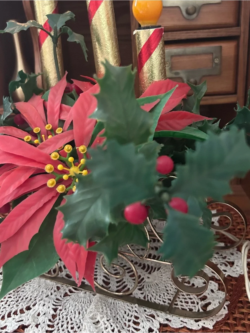 Vintage Christmas MCM Sleigh Table Decor Holly Floral Lux Retro Xmas Candelabra
